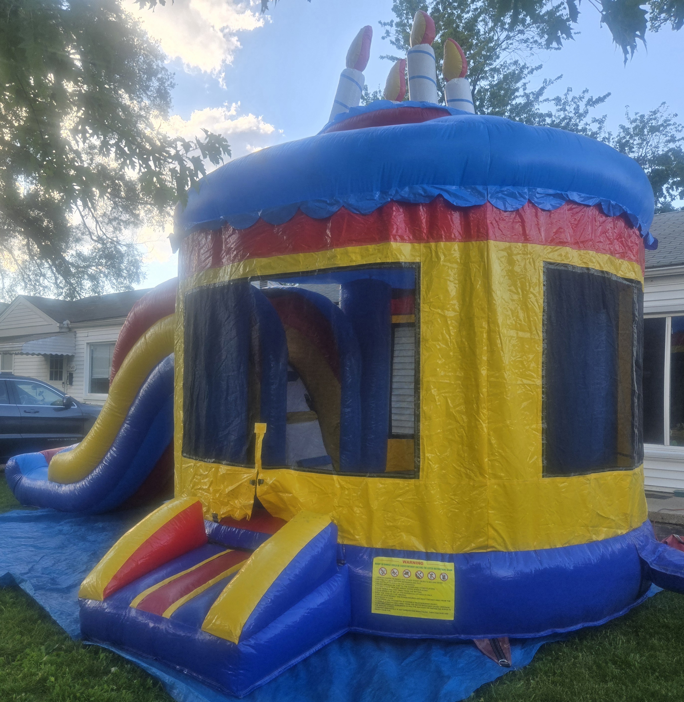 25x21 Birthday Cake Bounce Combo Dry (small) rental add-on