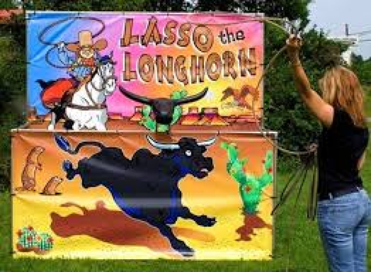Lasso the Longhorn Tarp game rental — BSA Events Metro Detroit