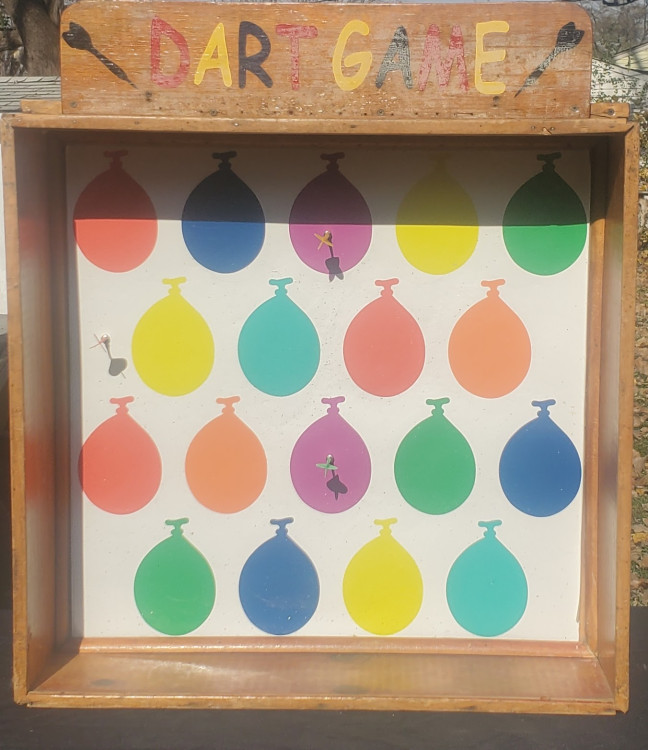 Magnet Dart toss - Standard game rental — BSA Events Metro Detroit